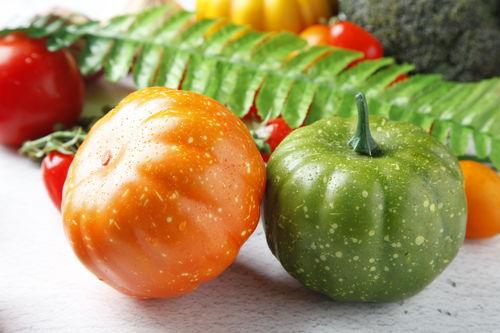 今日滕州吃瓜,街头巷尾热议不断，美食狂欢席卷全城